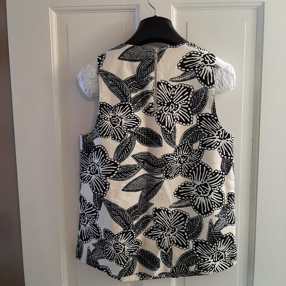 j. crew notched shell Polynesian floral vest tank - Picture 3 of 5